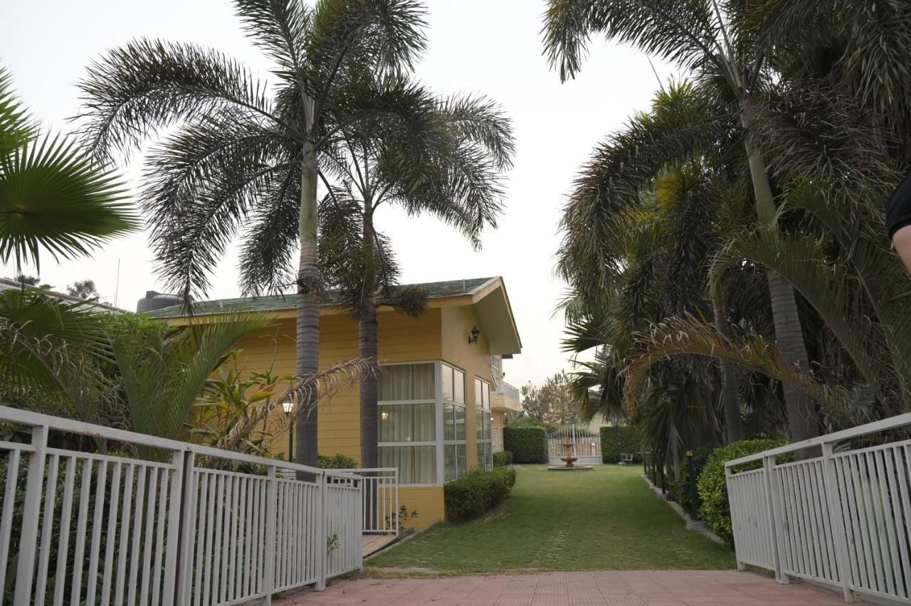Kamal Resorts - The Luxury Of Being Yourself Ludhiana Exterior foto